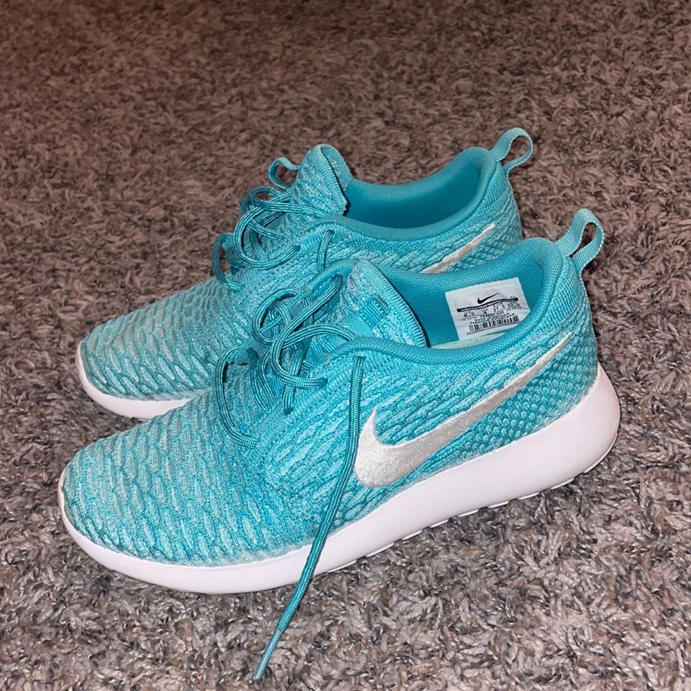 Nike women’s!
